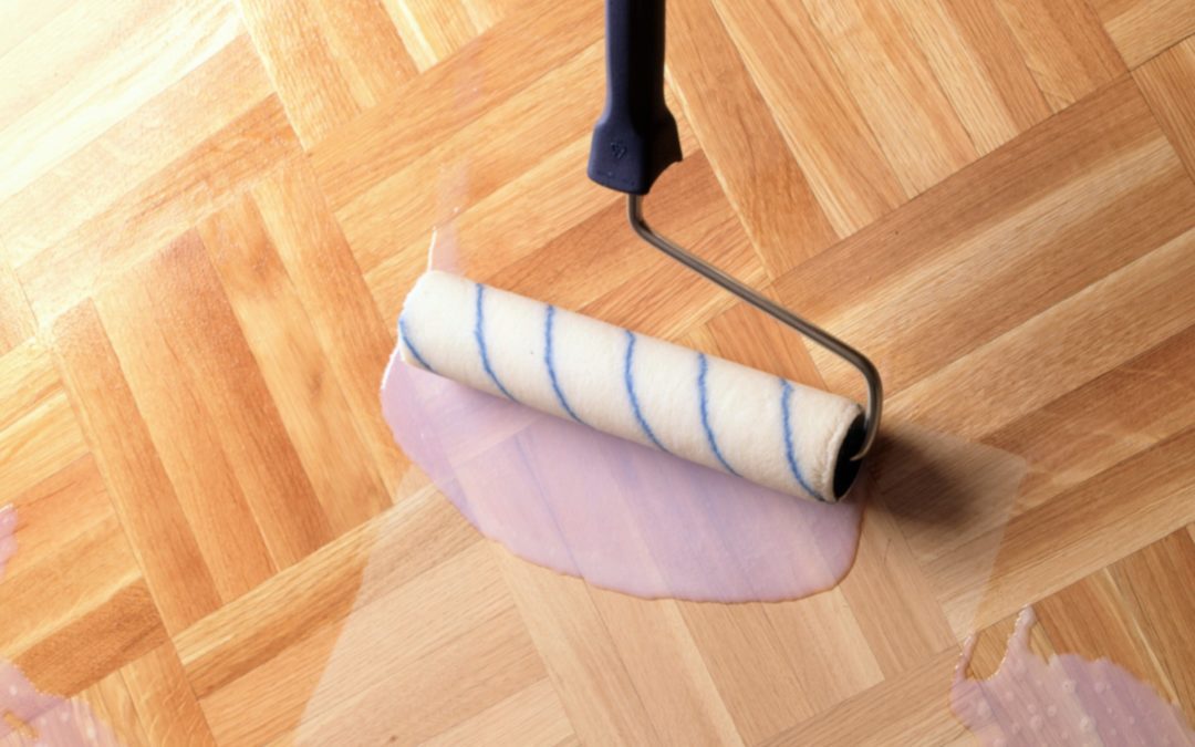 Renovação preventiva em pisos de madeira – Como funciona e quando fazer?